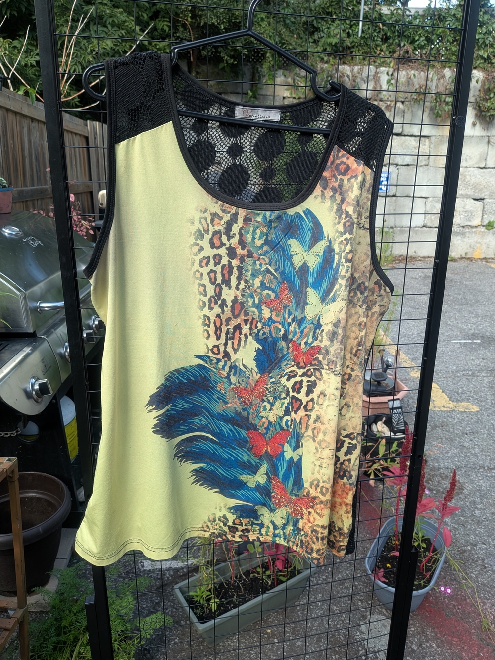 Yellow Tank Top With Black Lace Back